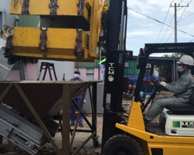 Nước ngoài ồ ạt mua máy xử lí rác Việt Nam sản xuất